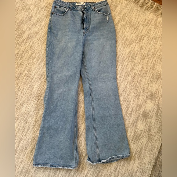 Abercrombie & Fitch High Rise Vintage Flare Jean, Size 30/10Regular - Picture 2 of 10
